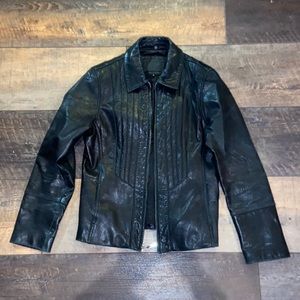 Avanti New York women’s leather jacket size M